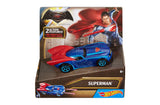 Hot Wheels Batman vs Superman - Superman Pull Back Vehicle